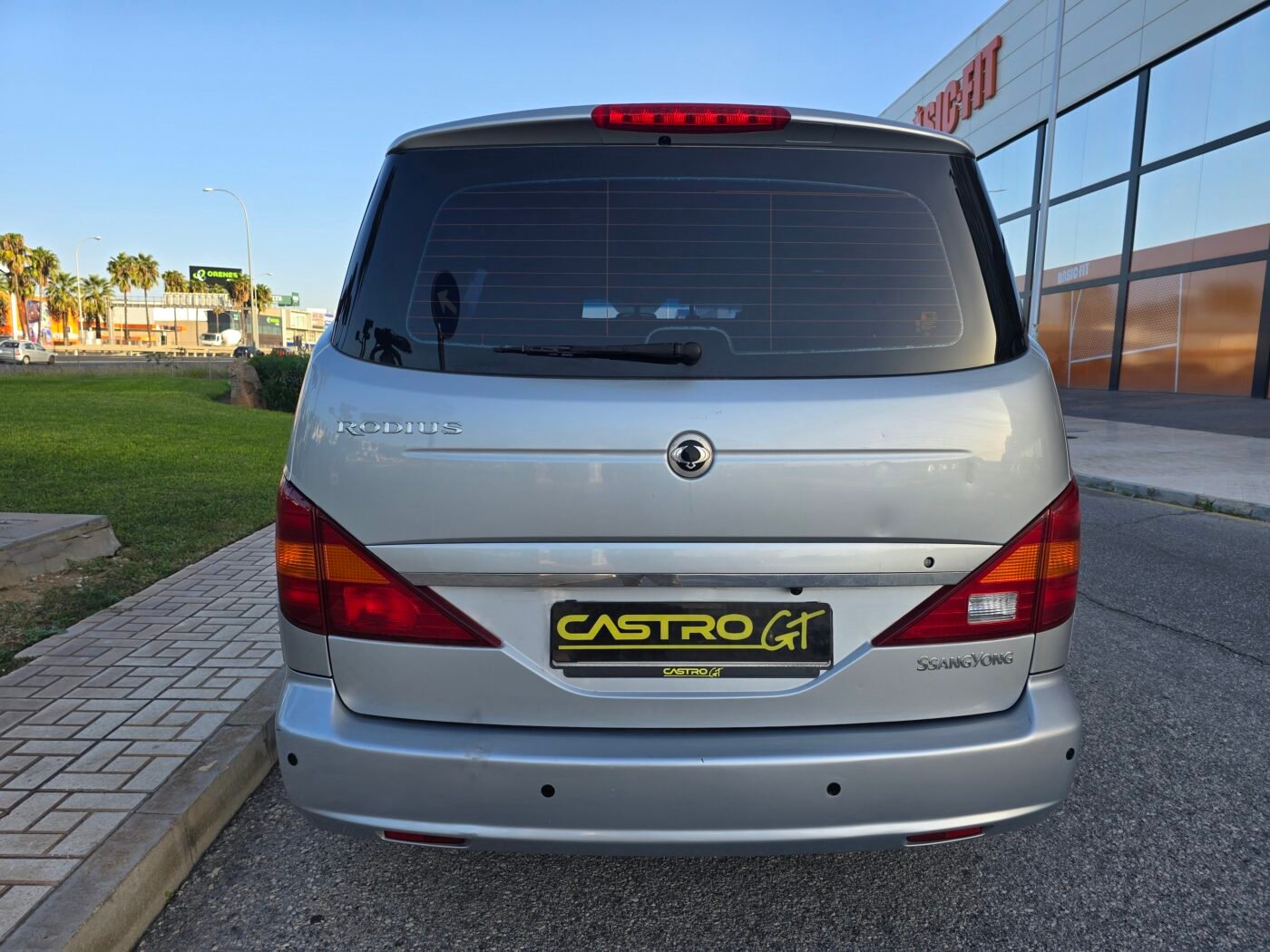 SSANGYONG RODIUS 2.7XDI PREMIUM 165CV